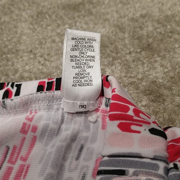 Patterned Skirt - Picture 4 of 4